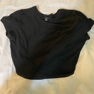 Size: M Brand: Rue21 crop top never worn! TAG still available